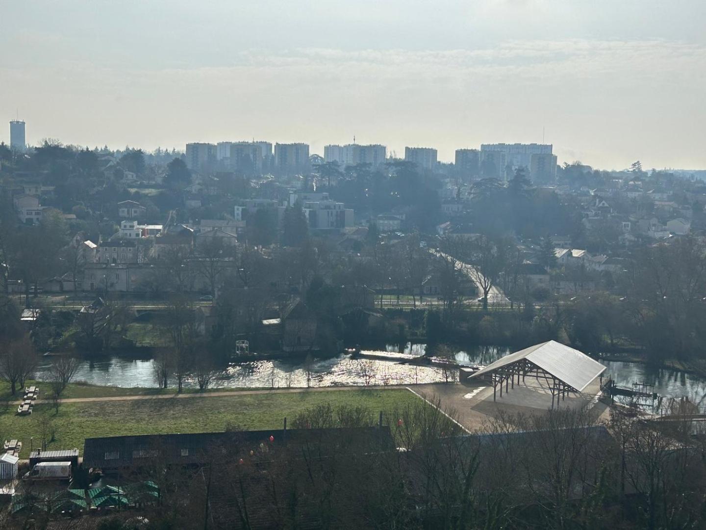 Ferienwohnung The Belvedere: City Centre With Magnificent Views Poitiers Exterior foto