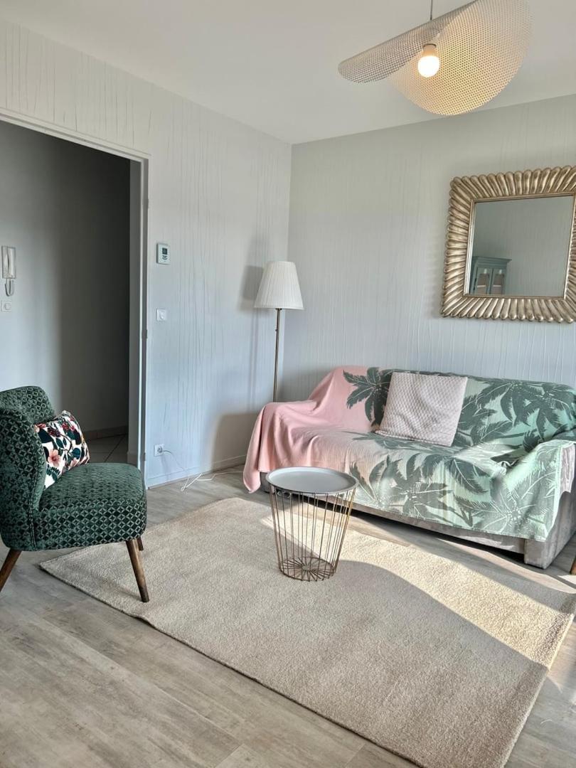 Ferienwohnung The Belvedere: City Centre With Magnificent Views Poitiers Exterior foto